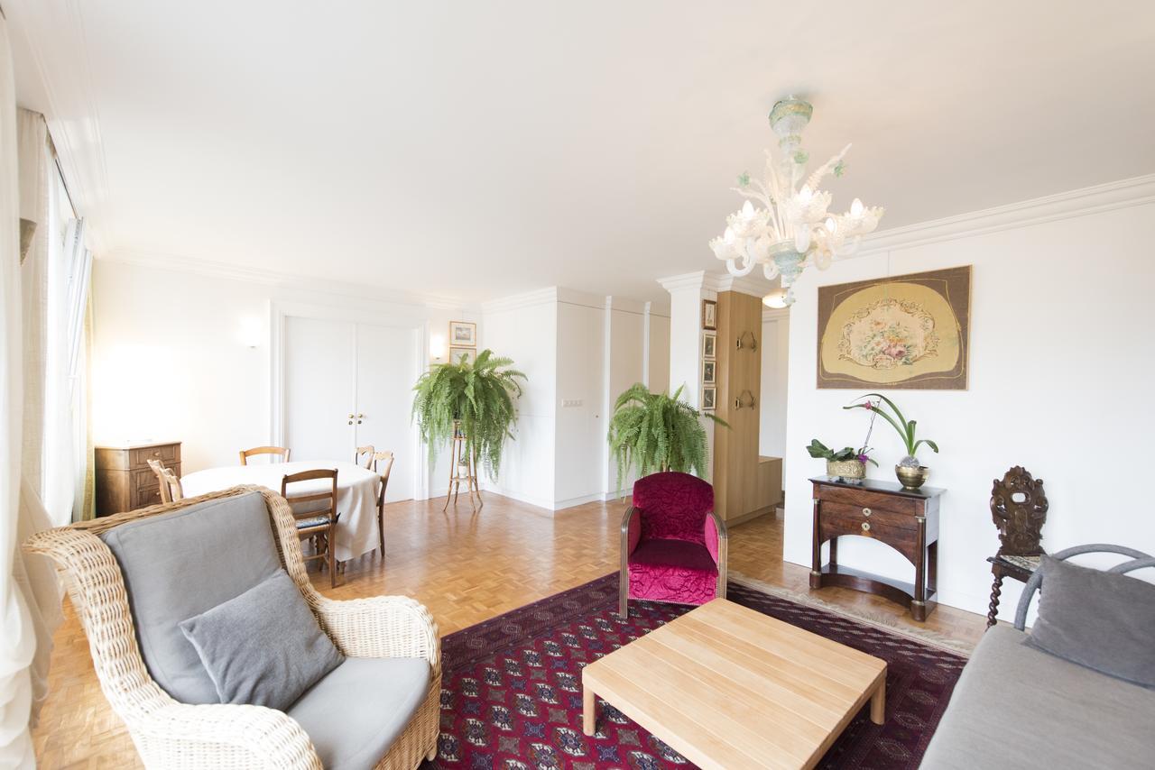 Veeve - Apartment Near Pont De Grenelle ปารีส ภายนอก รูปภาพ